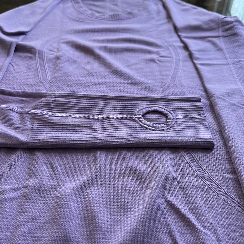 Lululemon, Long Sleeve Shirt, good condition - Picture 2 of 4